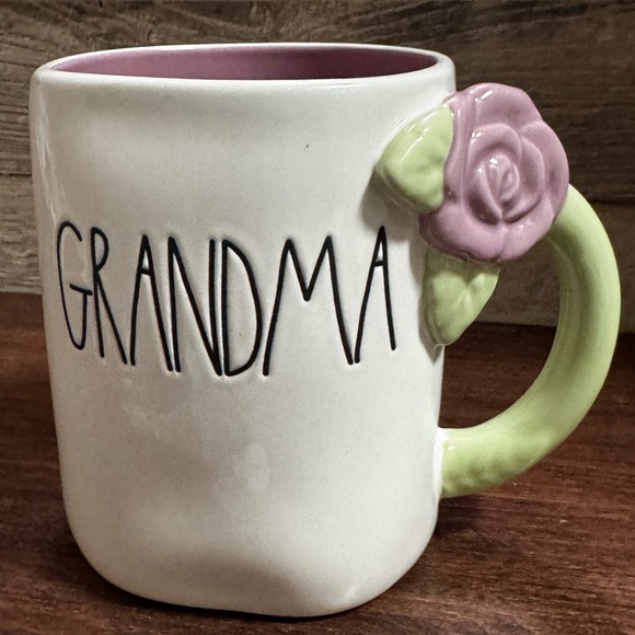 Rae Dunn By Magenta Grandma with flower Handle 🌸 Ceramic Mug - NEW - Picture 4 of 5